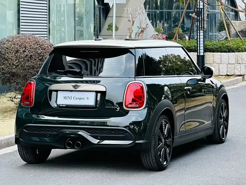 MINI Cooper (3-door) 2024 из CN, фото 9