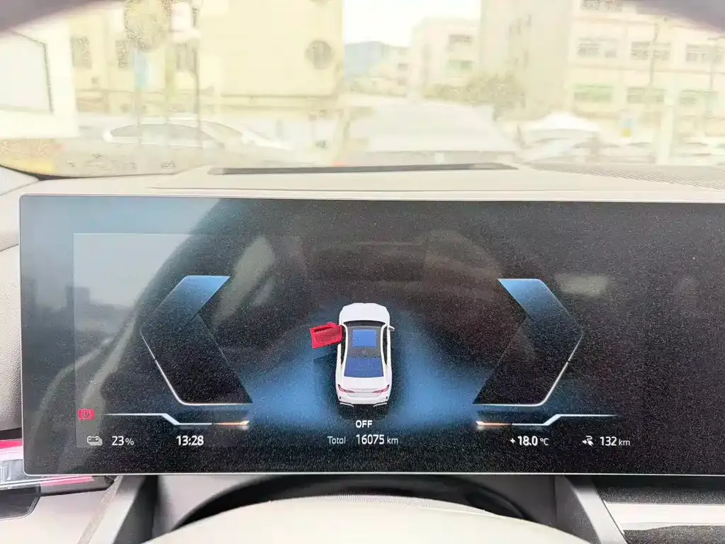 BMW i5 2024 из CN, фото 4