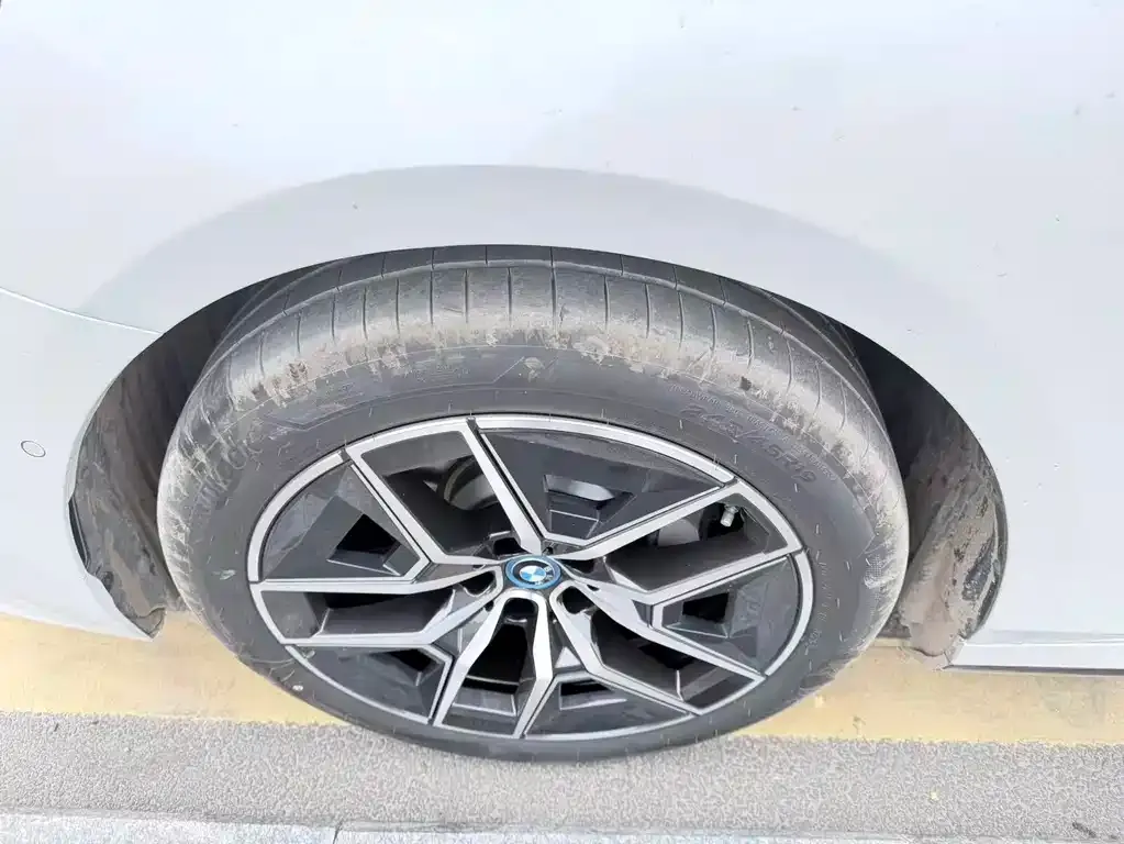BMW i5 2024 из CN, фото 7