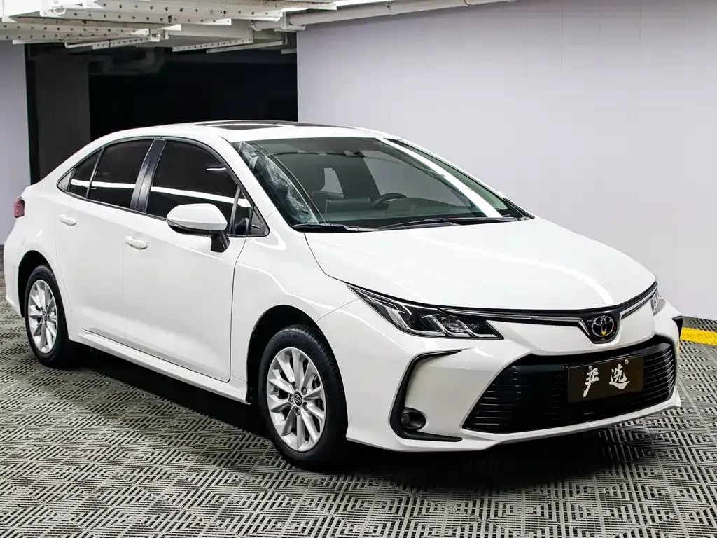 Toyota Corolla 2023 из CN, фото 7