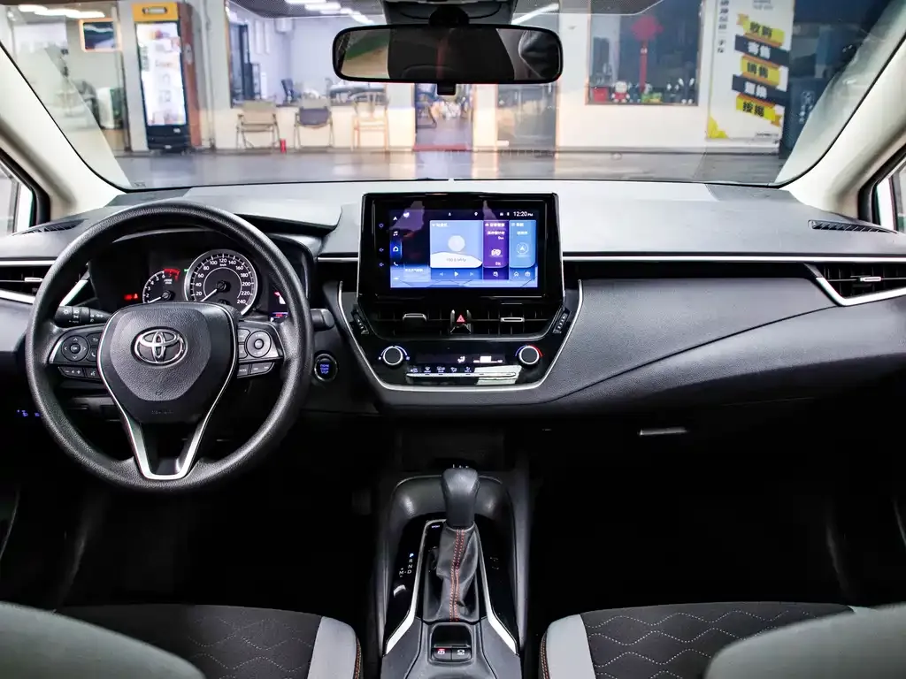 Toyota Corolla 2023 из CN, фото 6