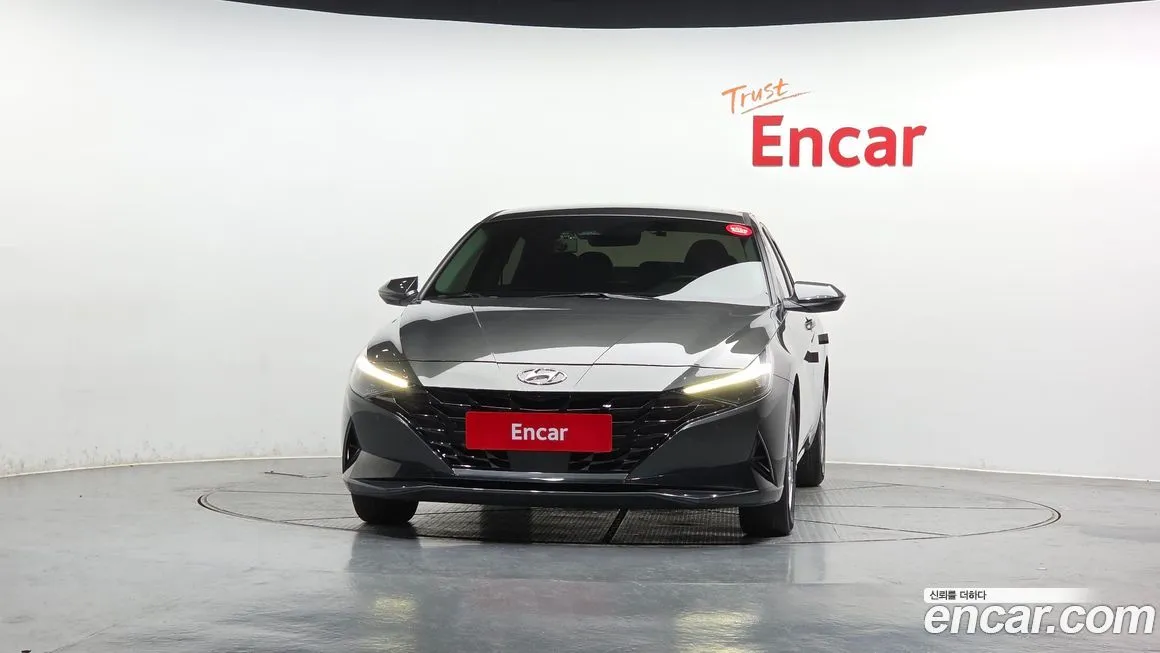 Hyundai AVANTE — фото 2