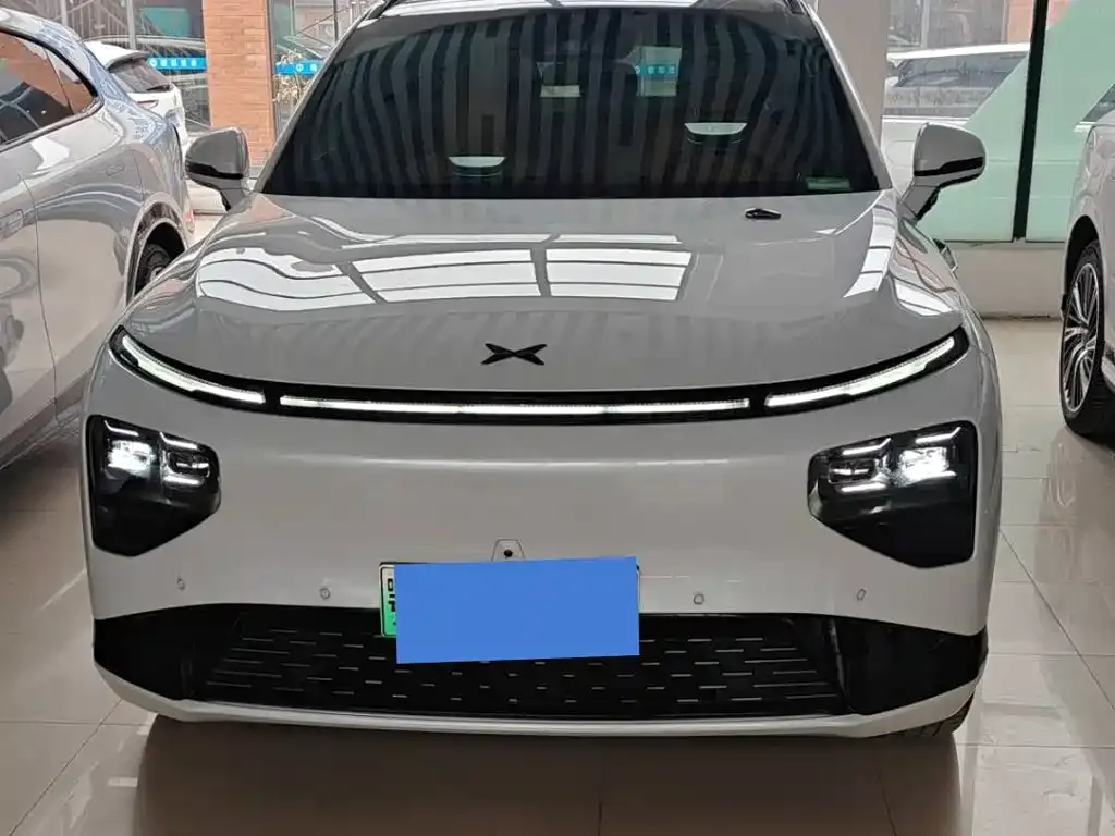 XPeng G9 2023 из CN, фото 8