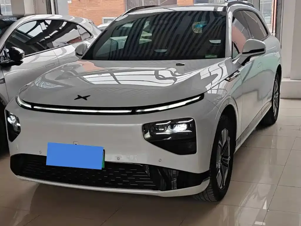 XPeng G9 2023 из CN, фото 4