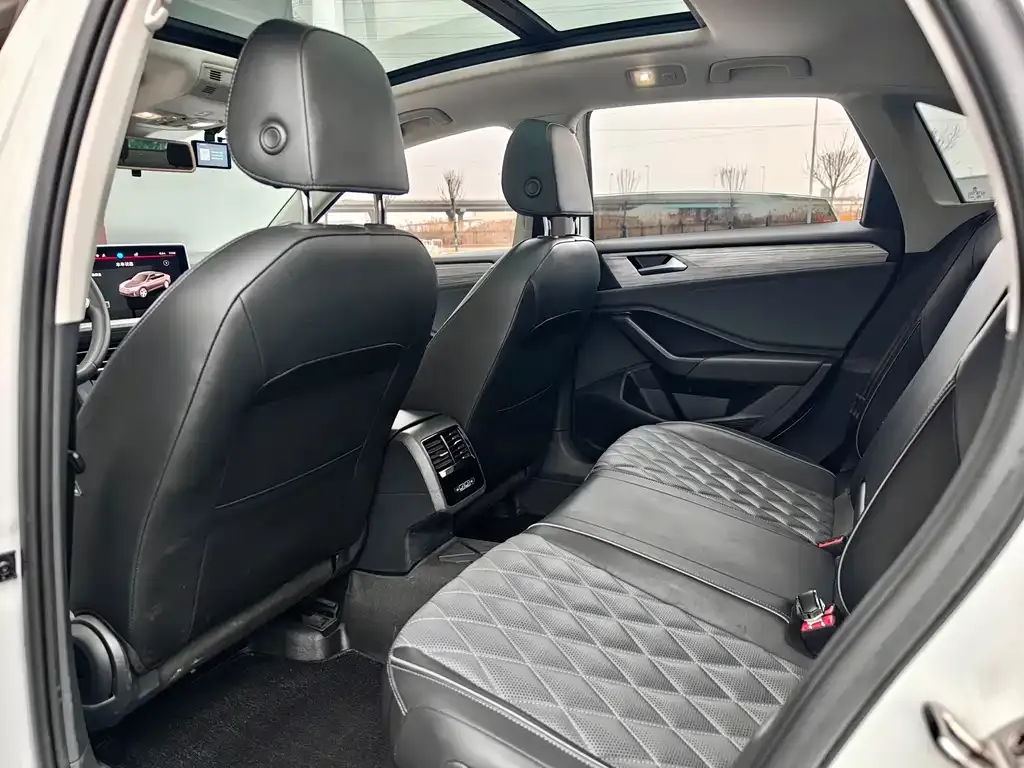 Volkswagen Sagitar 2023 из CN, фото 4