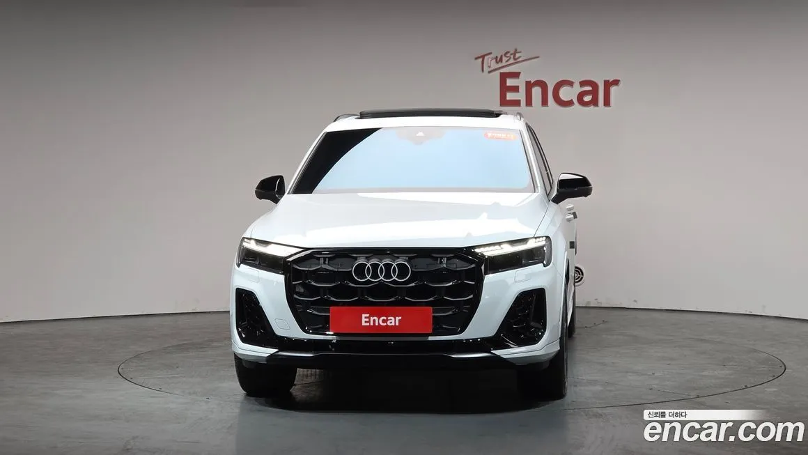 Audi Q7 2025 из KR, фото 7