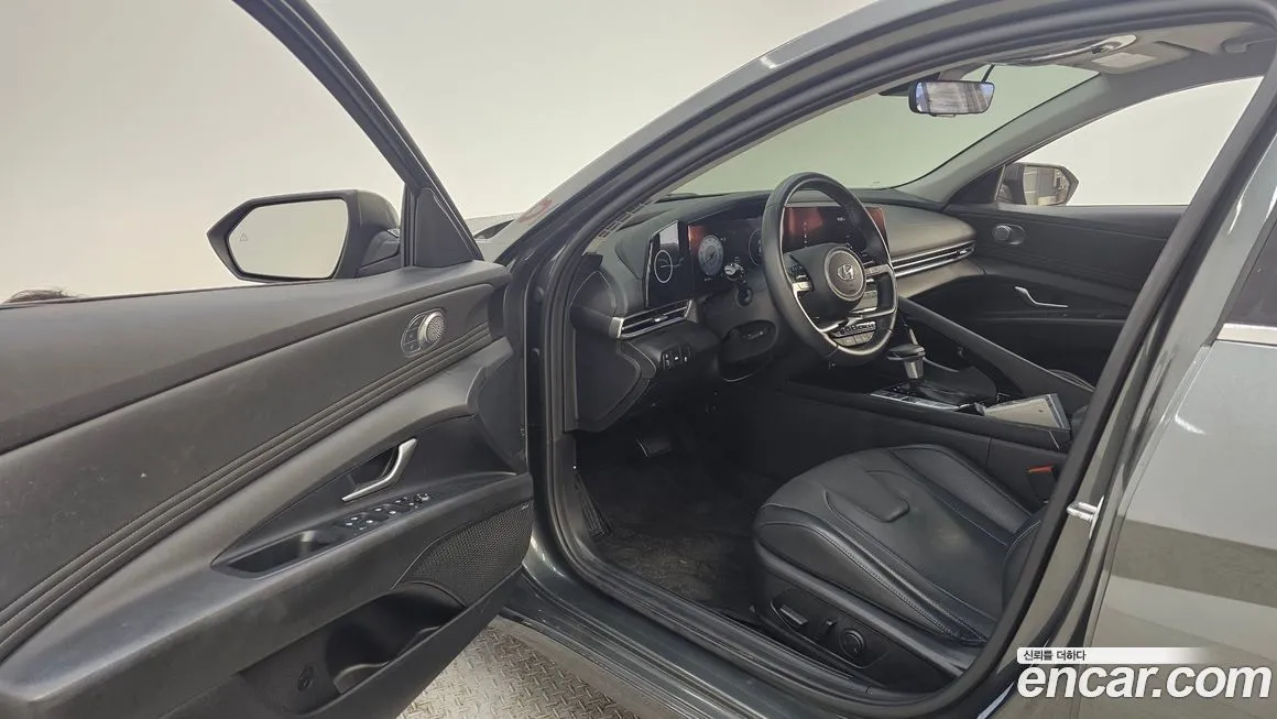 Hyundai AVANTE 2023 из KR, фото 6