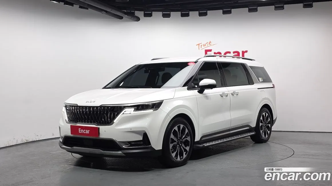 Kia Carnival 2023 из KR, фото 1