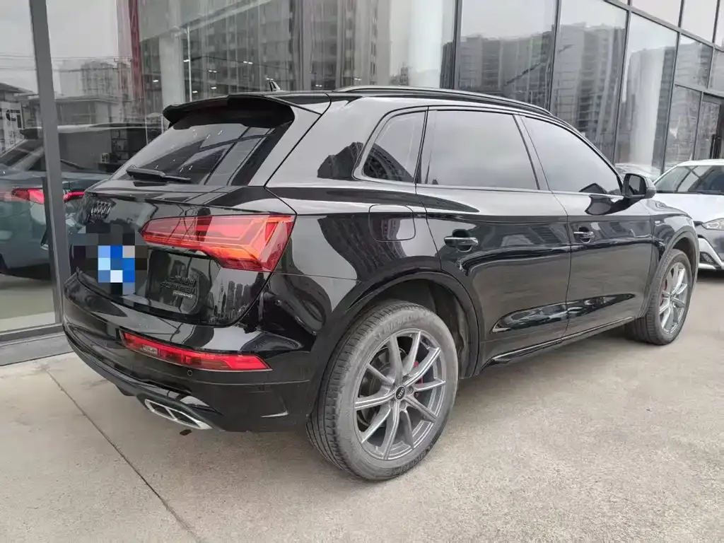 Audi Q5L 2023 из CN, фото 3