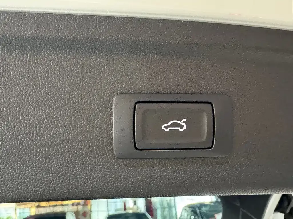 Audi A3 2025 из CN, фото 2