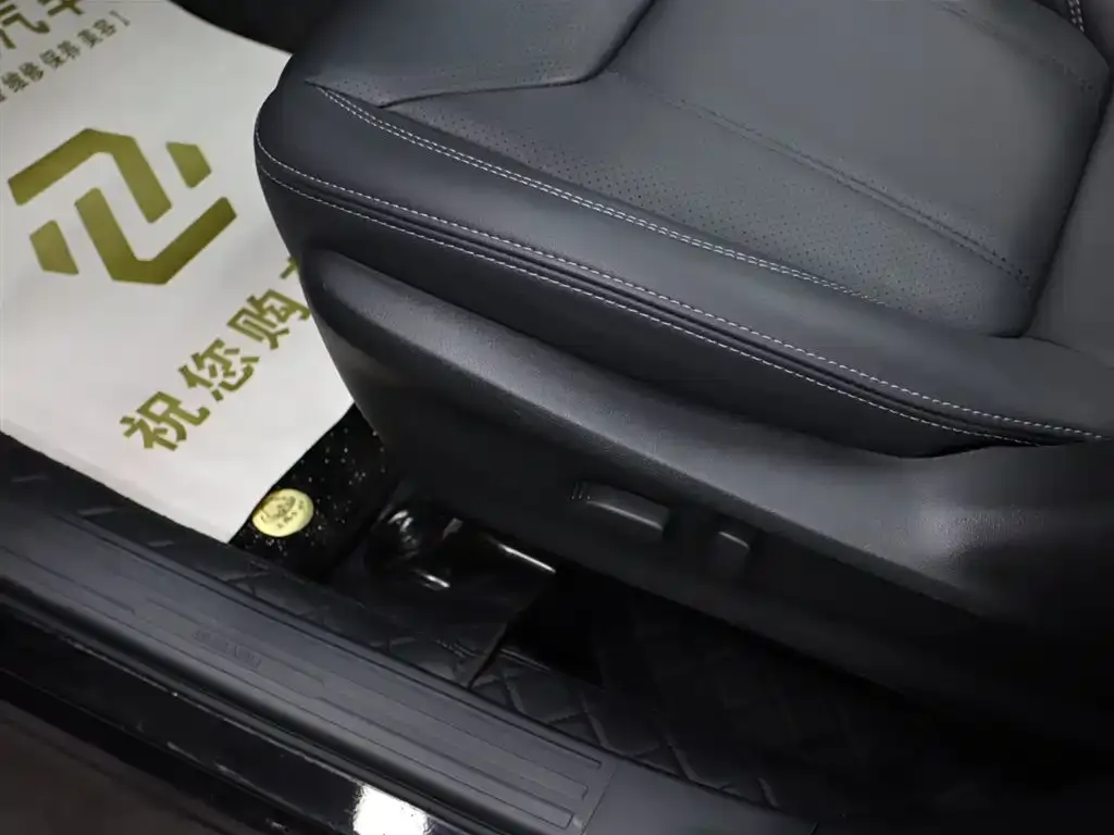Subaru Forester 2023 из CN, фото 5