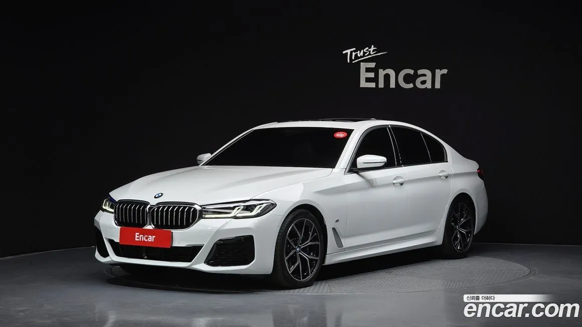 BMW 5-Series 2023 из KR, фото 1