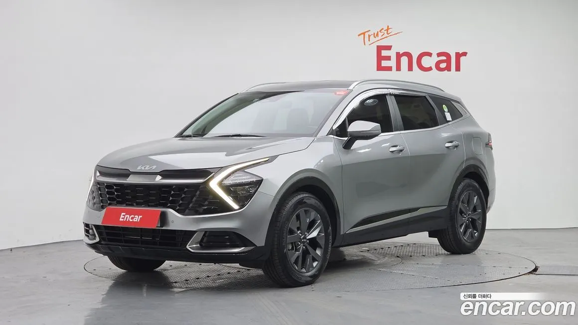 Kia Sportage — фото 1