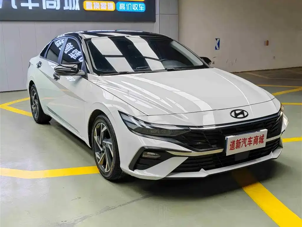 Hyundai Elantra 2024 из CN, фото 8
