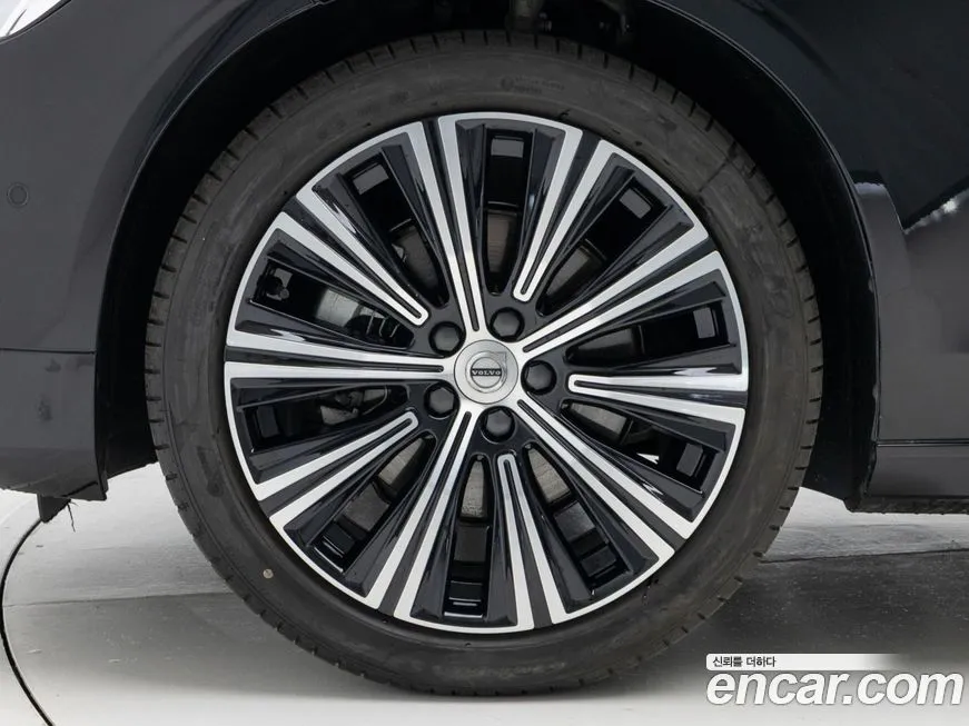 Volvo S90 2024 из KR, фото 10