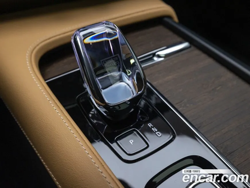 Volvo S90 2024 из KR, фото 5