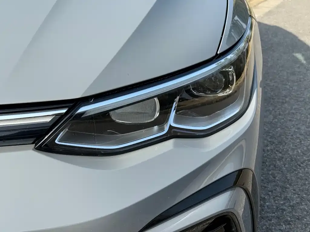 Volkswagen Golf — фото 4