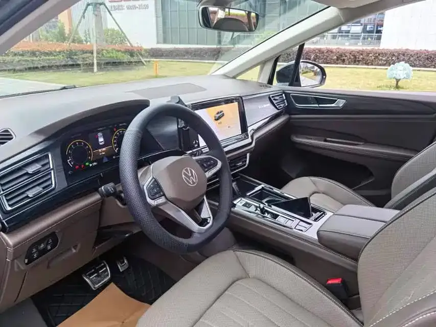 Volkswagen Viloran 2022 из CN, фото 3