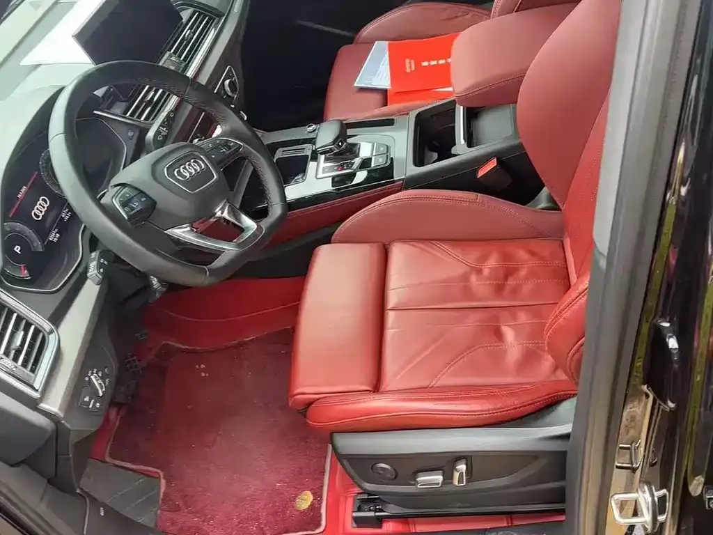 Audi Q5L 2023 из CN, фото 2