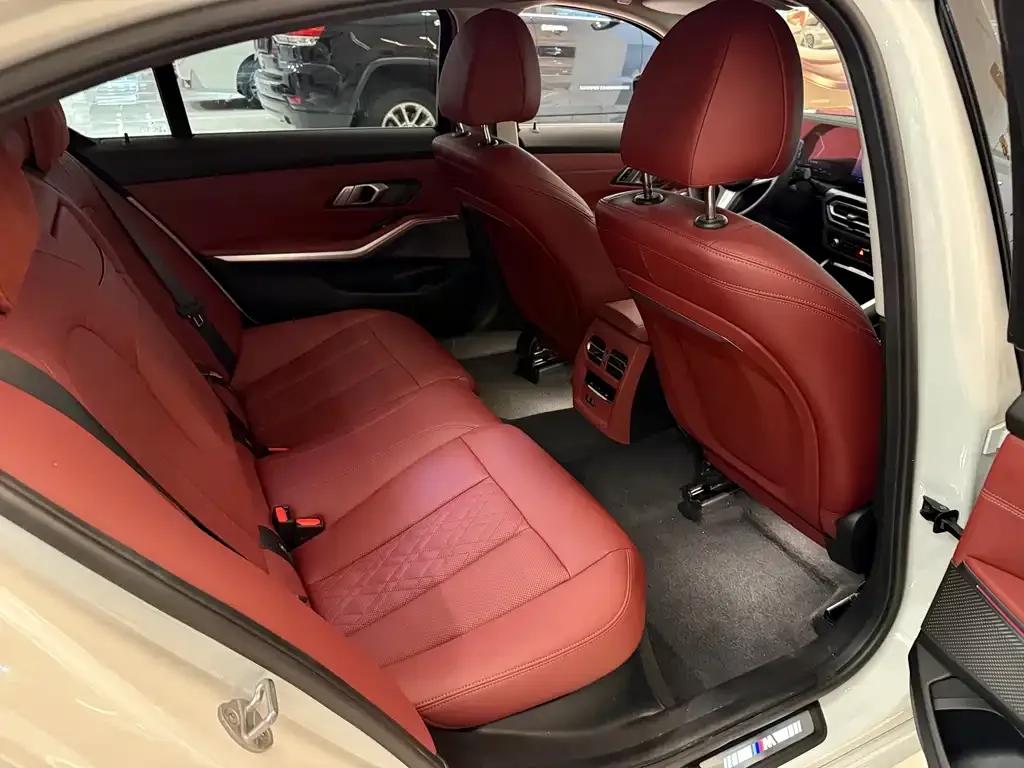 BMW 3 Series — фото 10