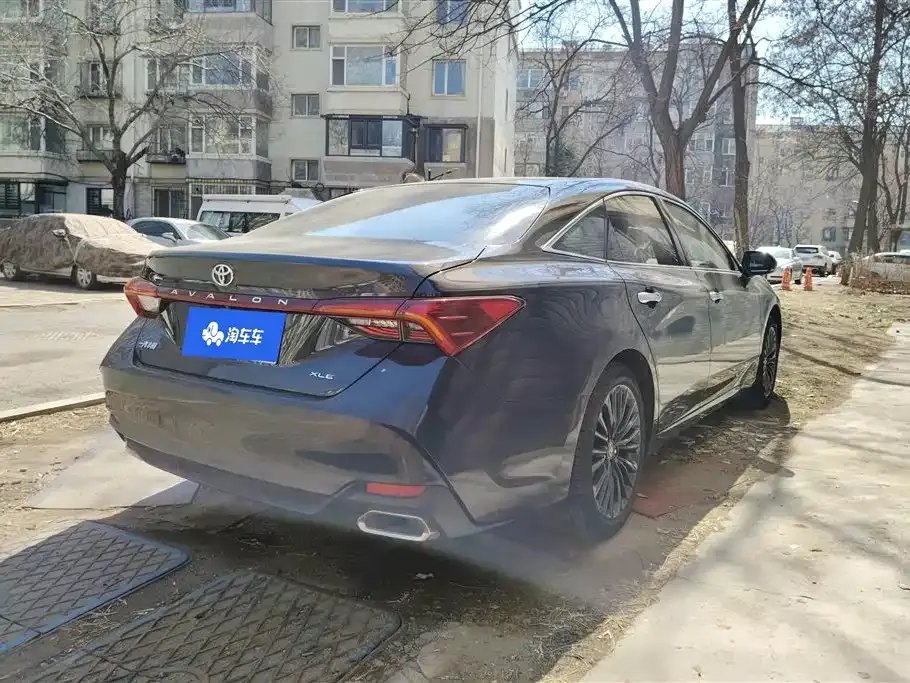Toyota Avalon 2021 из CN, фото 2