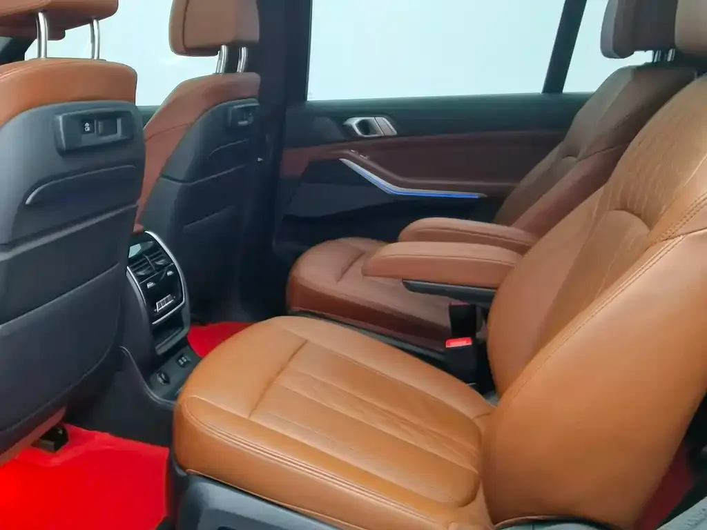 BMW X7 2022 из CN, фото 2