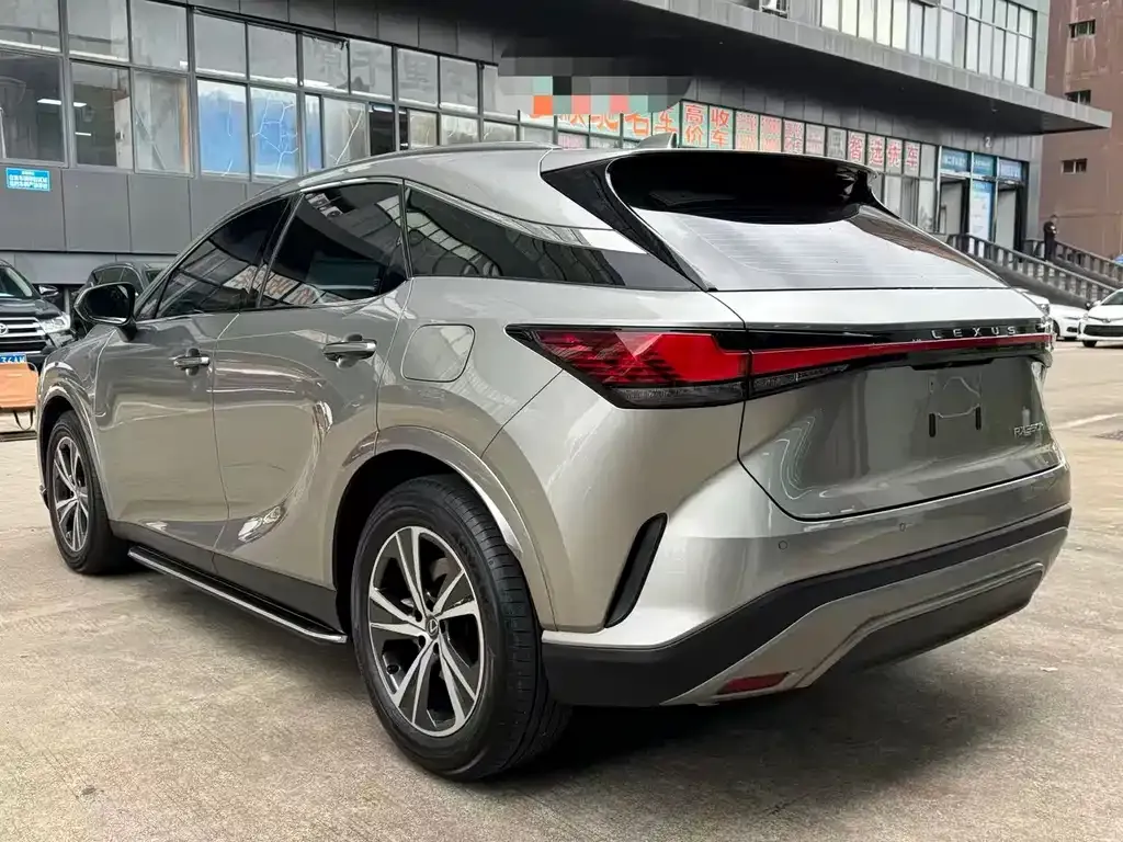 Lexus RX — фото 5