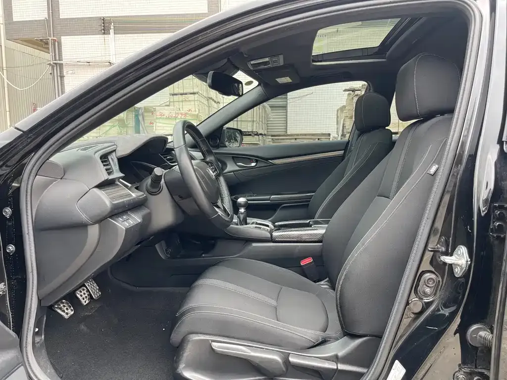 Honda Civic — фото 2
