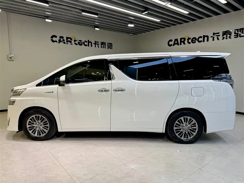 Toyota Vellfire 2021 из CN, фото 8