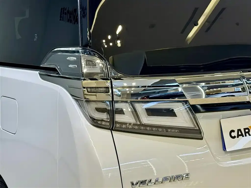 Toyota Vellfire 2021 из CN, фото 6