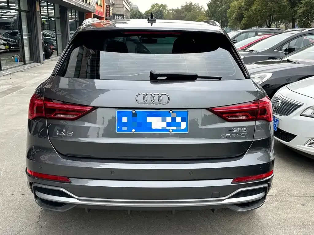 Audi Q3 — фото 5