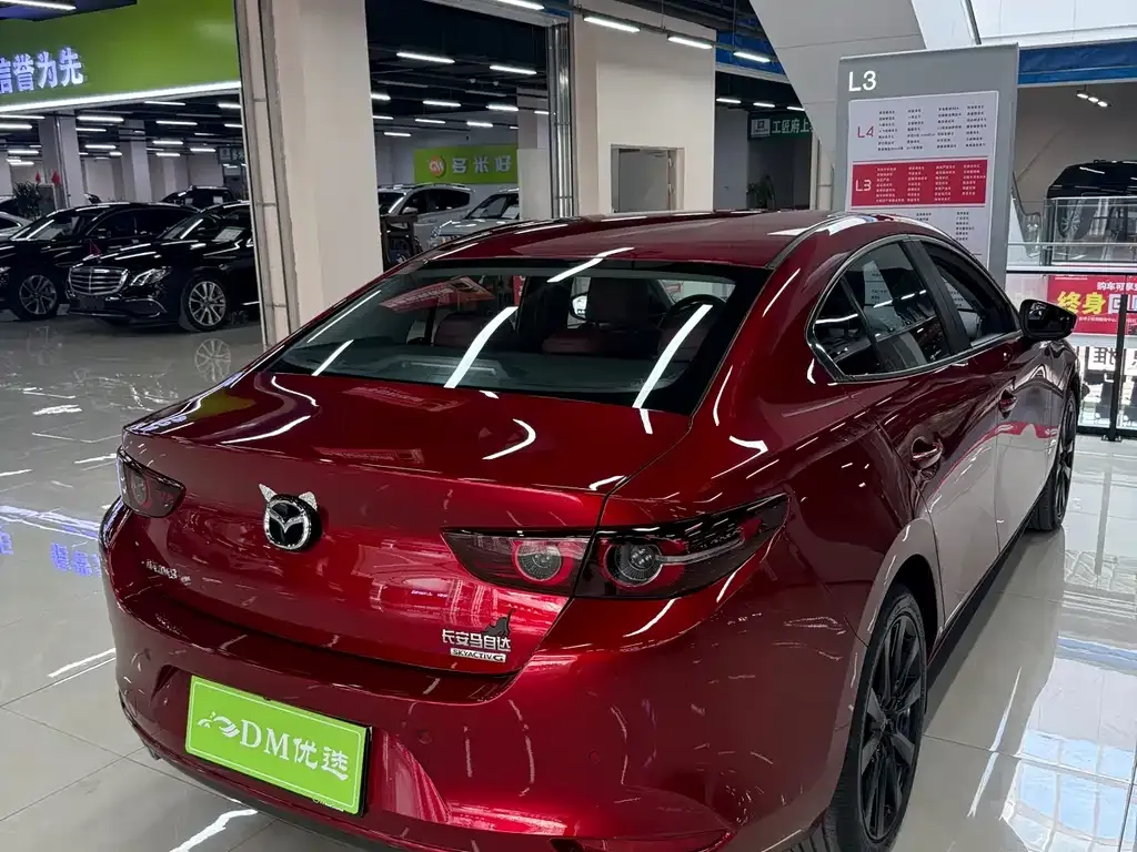 Mazda 3 Axela 2024 из CN, фото 8