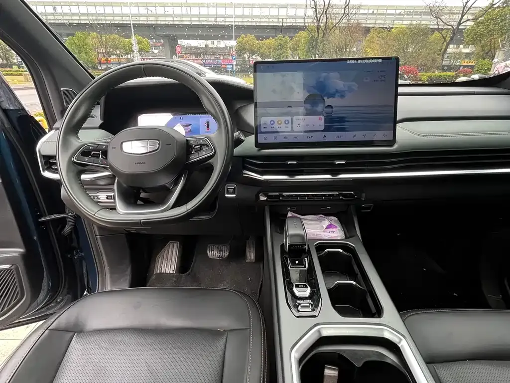 Geely Haoyue L 2024 из CN, фото 2