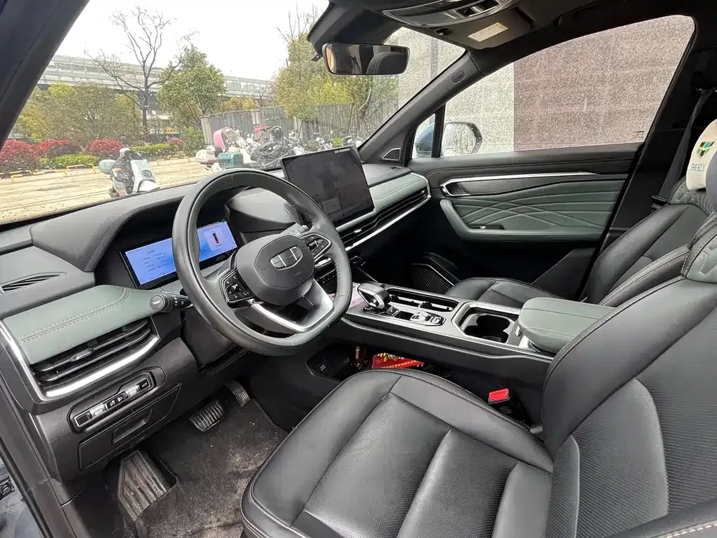 Geely Haoyue L 2024 из CN, фото 7