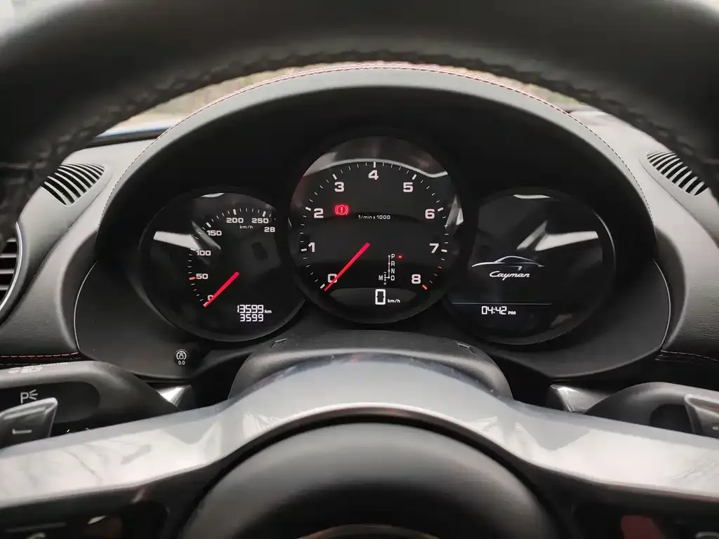 Porsche 718 2022 из CN, фото 3