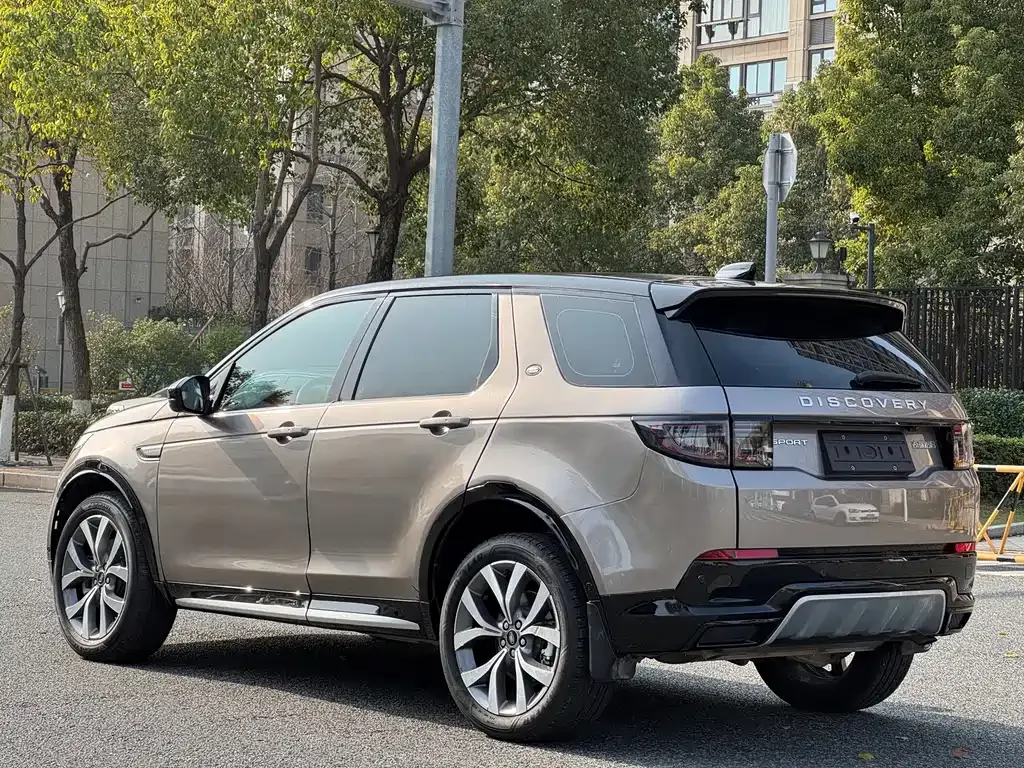 Land Rover Discovery Sport — фото 6