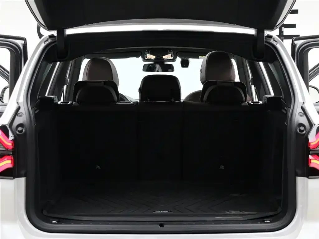 BMW X3 — фото 8