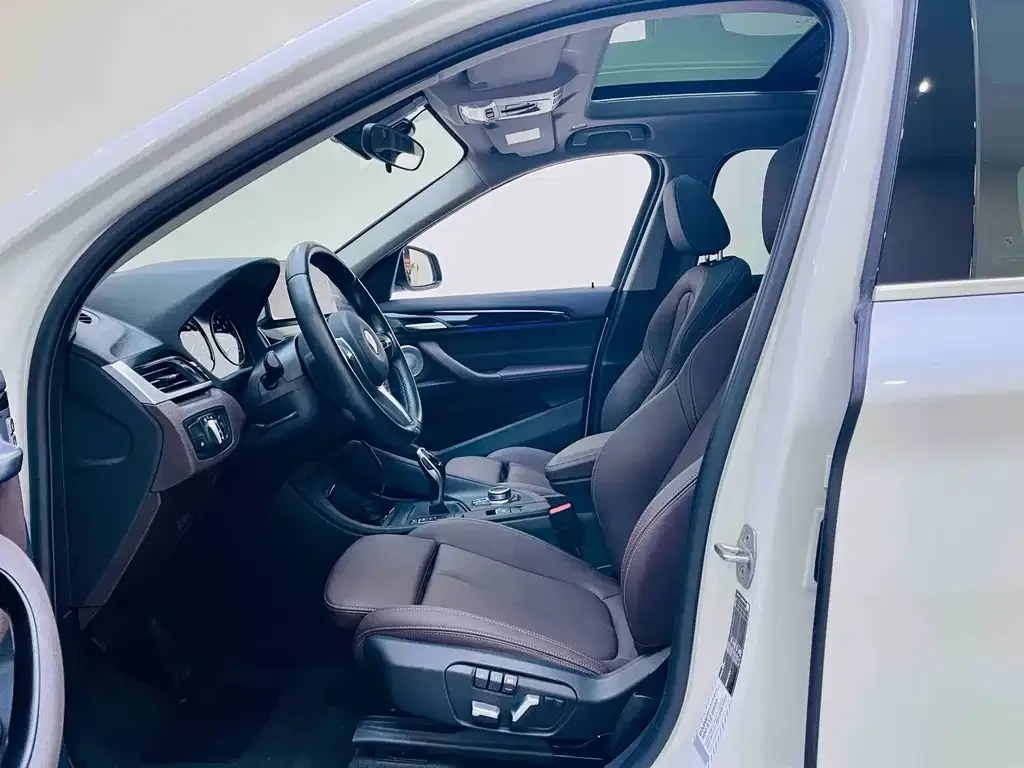 BMW X1 — фото 2