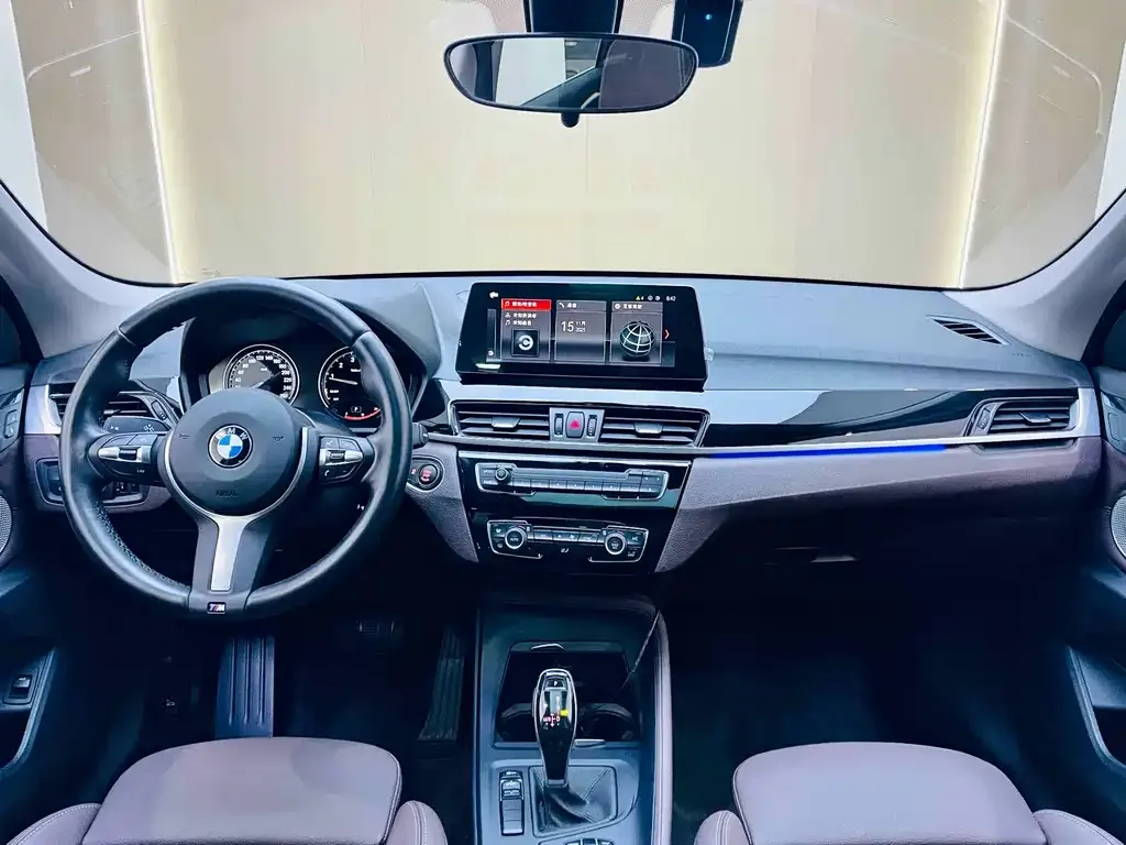BMW X1 — фото 6