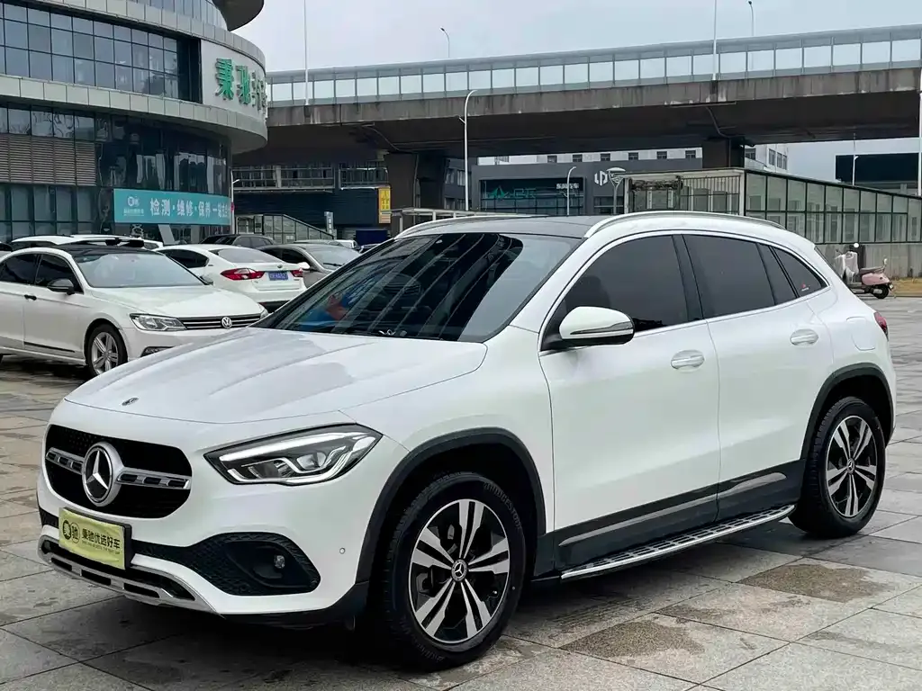 Mercedes-Benz GLA 2024 из CN, фото 1