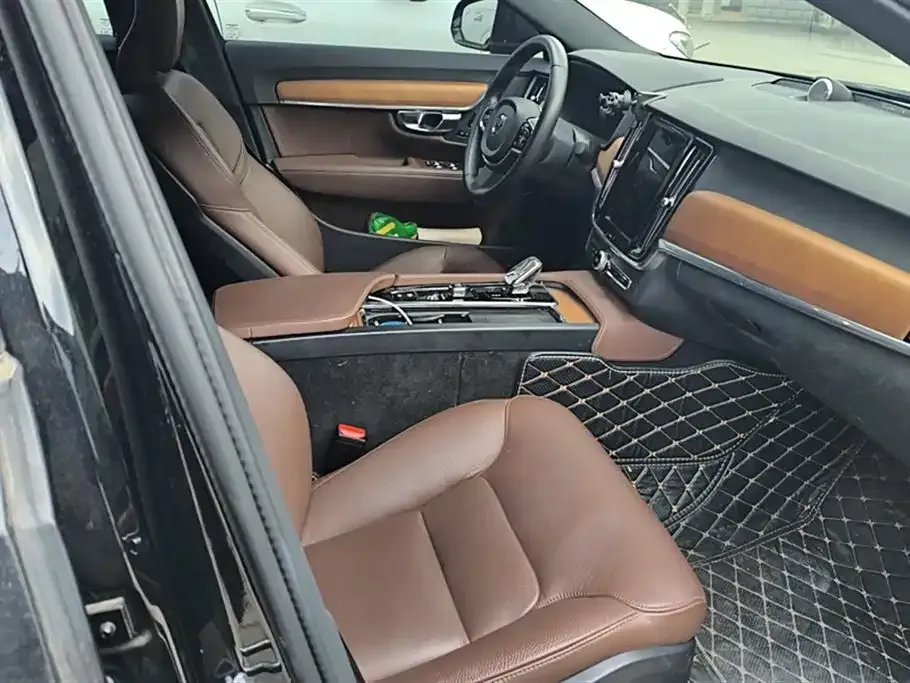 Volvo S90 2021 из CN, фото 9