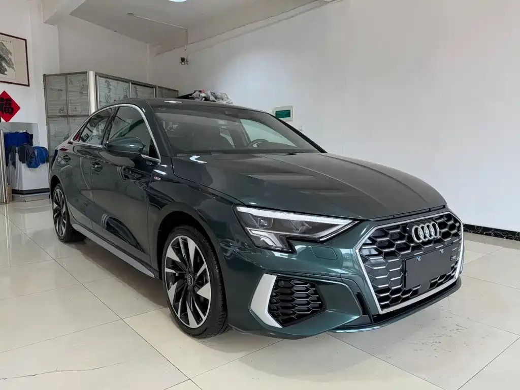 Audi A3 2023 из CN, фото 4