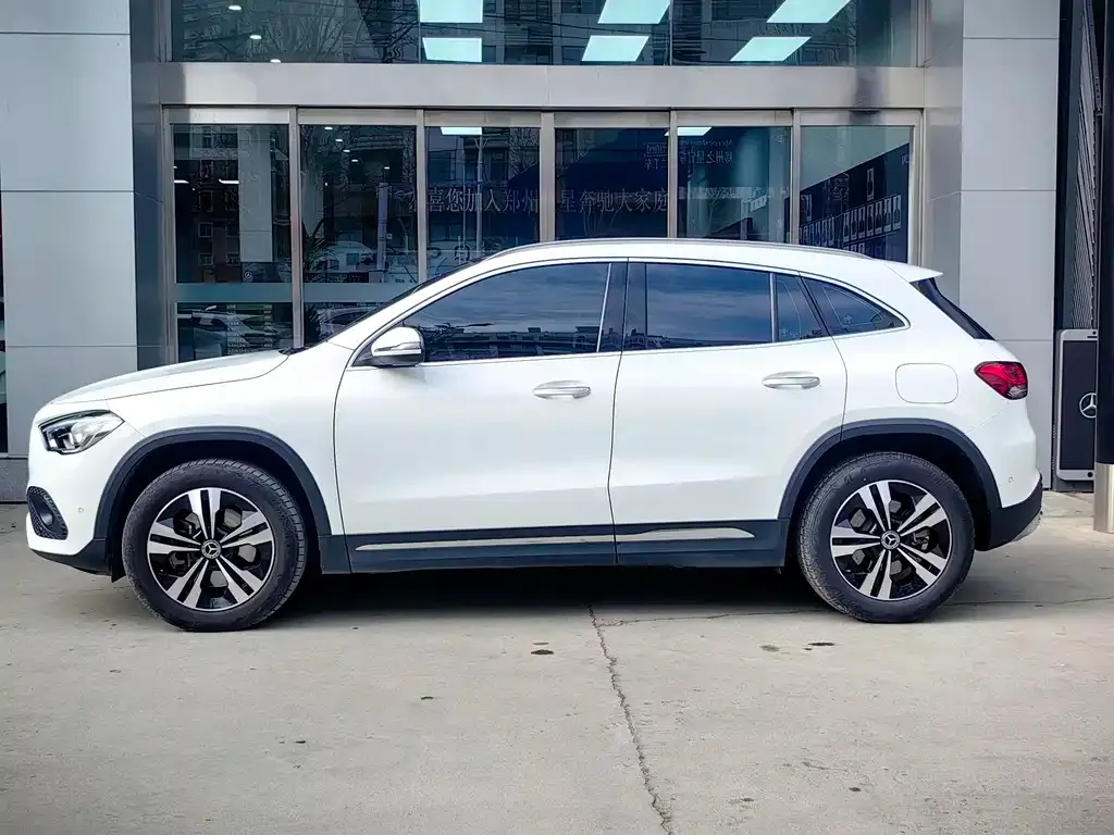Mercedes-Benz GLA 2022 из CN, фото 9