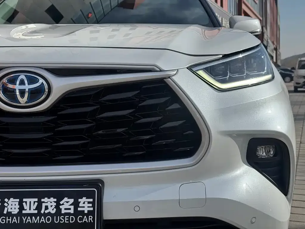 Toyota Highlander 2024 из CN, фото 10