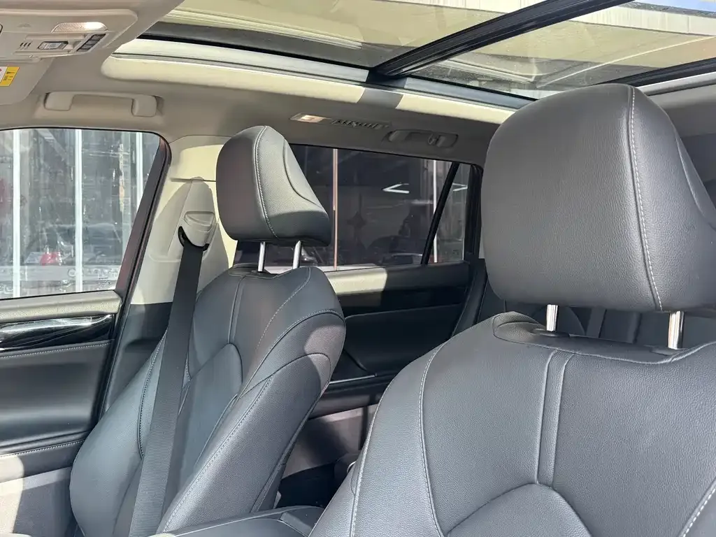 Toyota Highlander 2024 из CN, фото 3