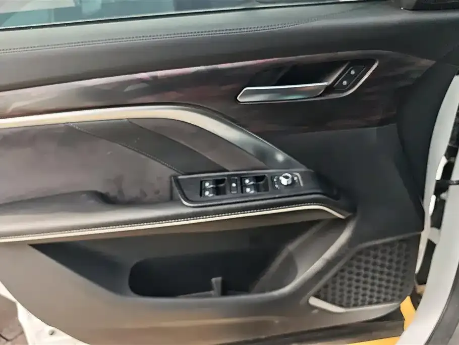 Haval H6 — фото 10