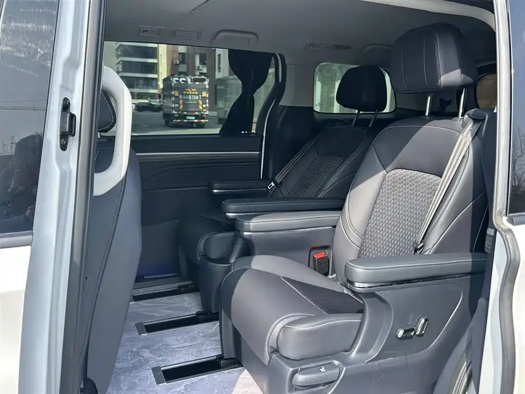 GAC Motor Trumpchi M8 2025 из CN, фото 5