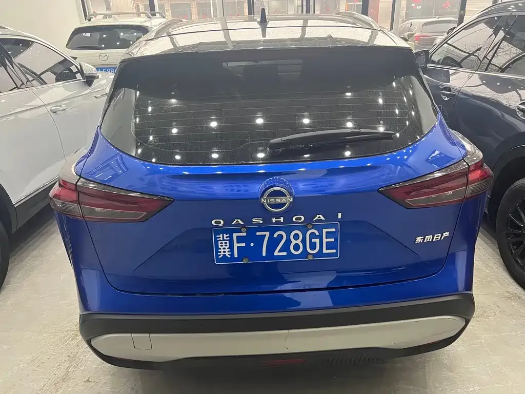 Nissan Qashqai — фото 9