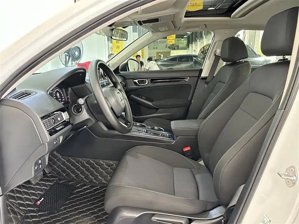 Honda Civic — фото 4