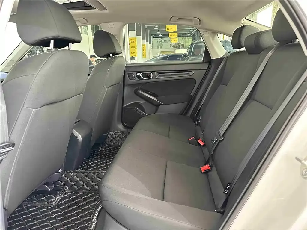 Honda Civic — фото 3